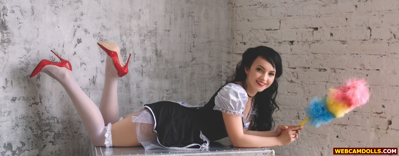 Black Haired Girl in French Maid Uniform and Red Stilettos on Webcamdolls